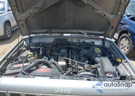 2000 Jeep Cherokee Sport из США, поврежденный, VIN 1J4FF48S8YL135950